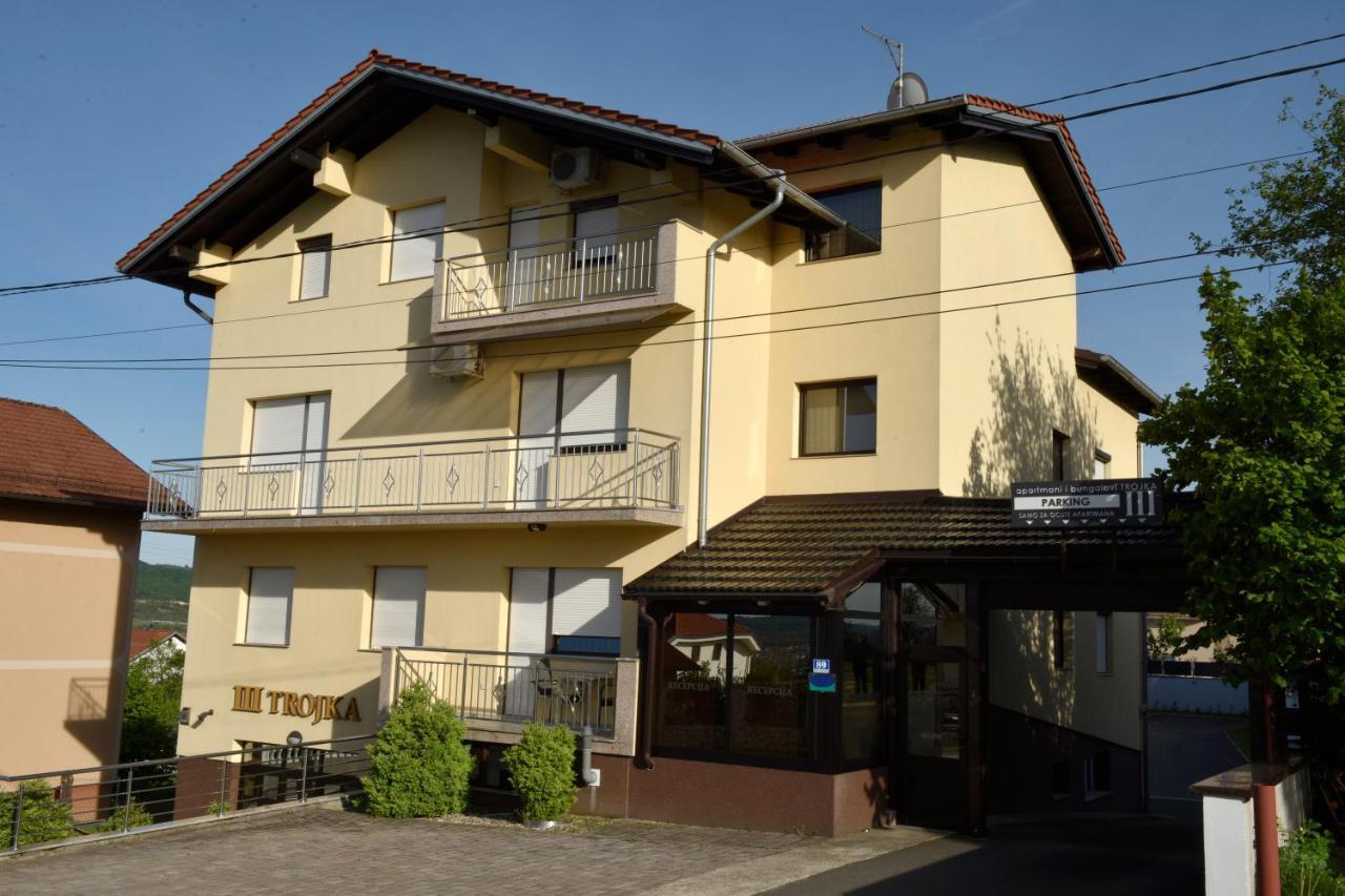 Apartmani I Bungalovi Trojka Banja Luka Eksteriør billede