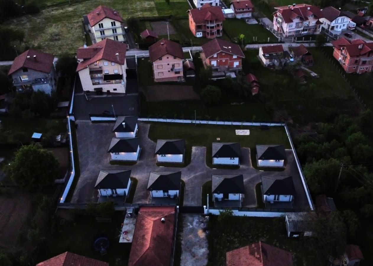 Apartmani I Bungalovi Trojka Banja Luka Eksteriør billede