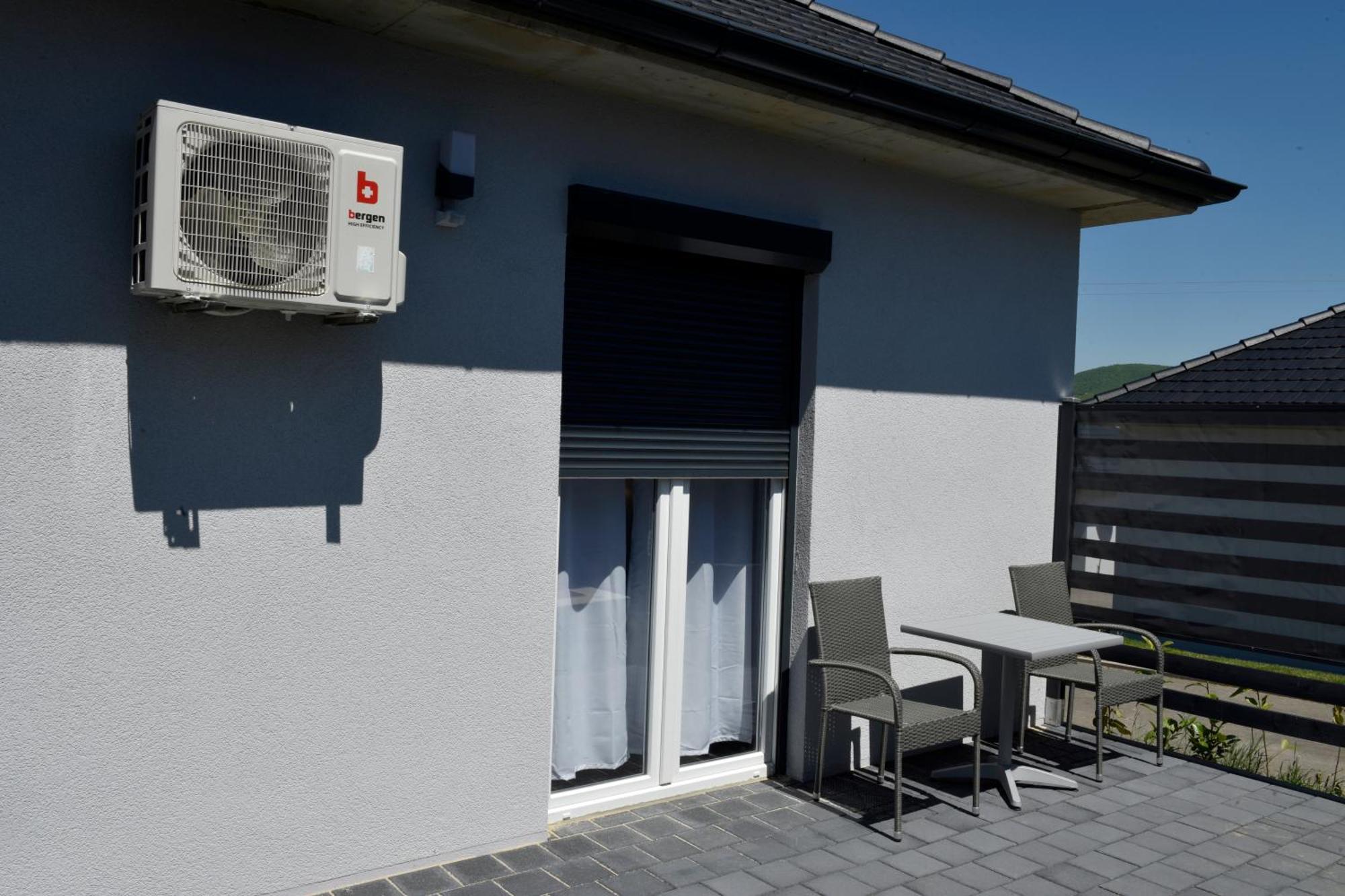 Apartmani I Bungalovi Trojka Banja Luka Værelse billede