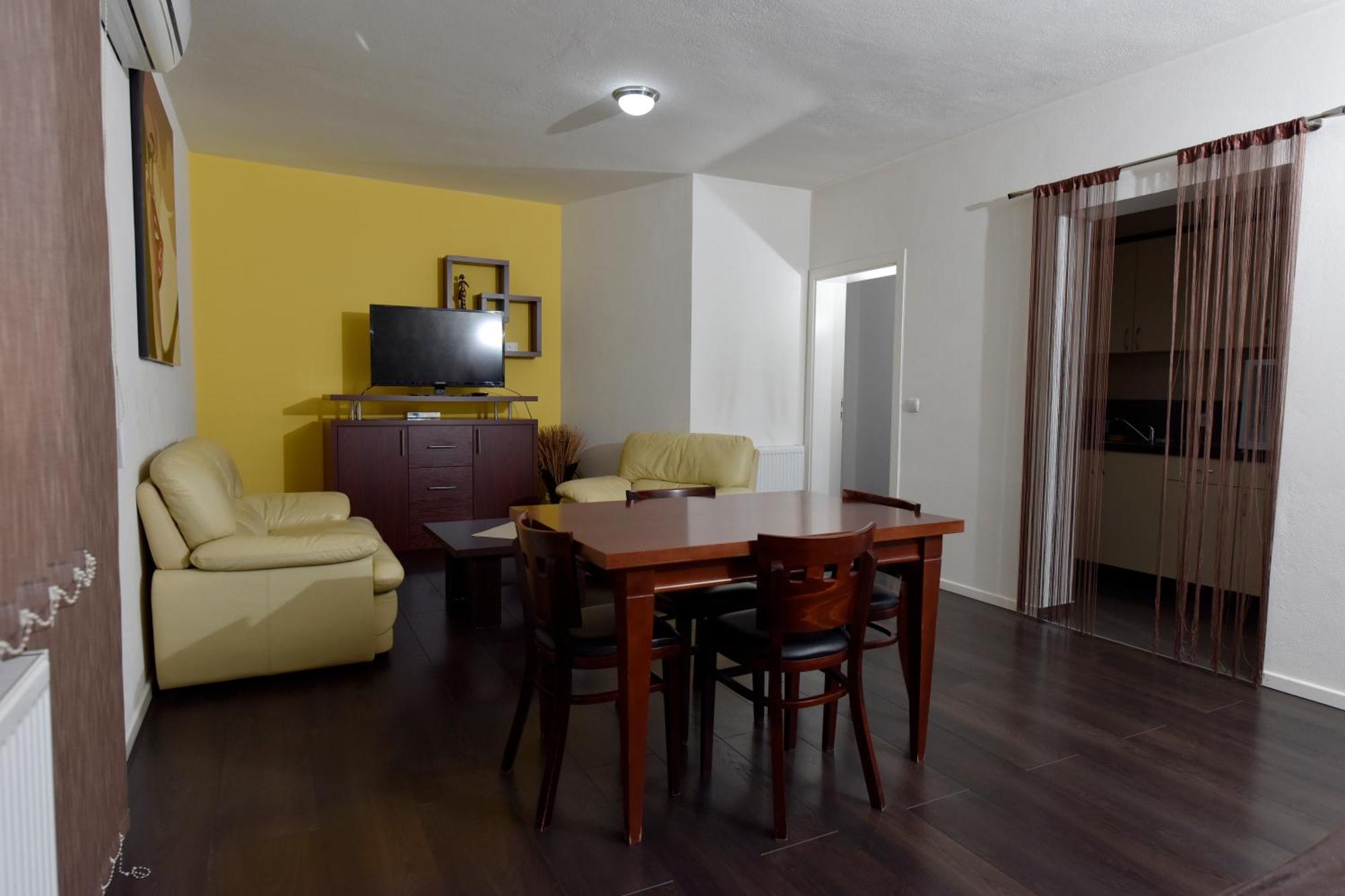 Apartmani I Bungalovi Trojka Banja Luka Værelse billede